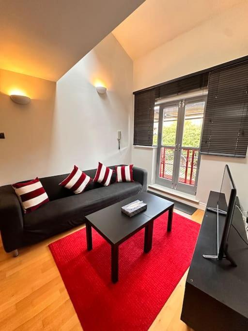 Kay Star Living Appartement Birmingham Buitenkant foto