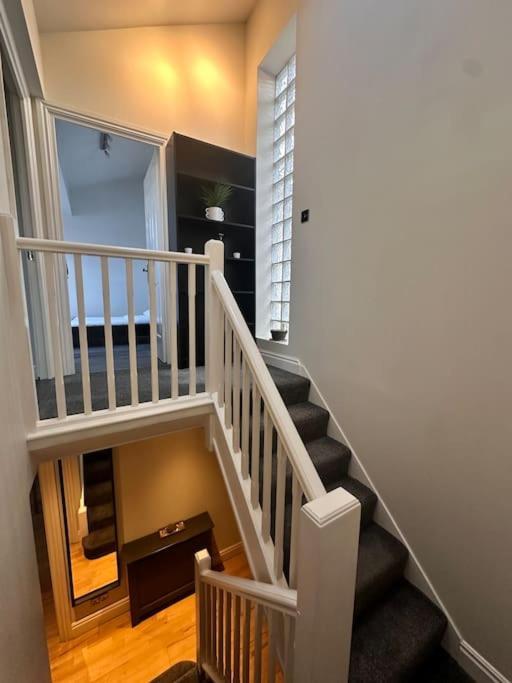 Kay Star Living Appartement Birmingham Buitenkant foto
